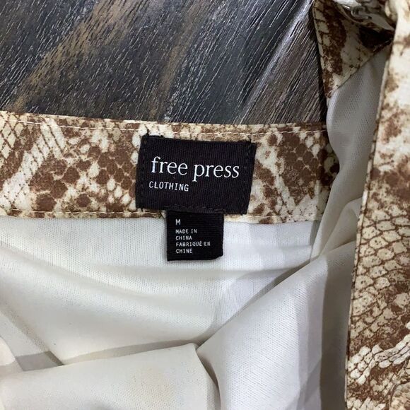 Pleated Midi Skirt - Picture 2 of 7